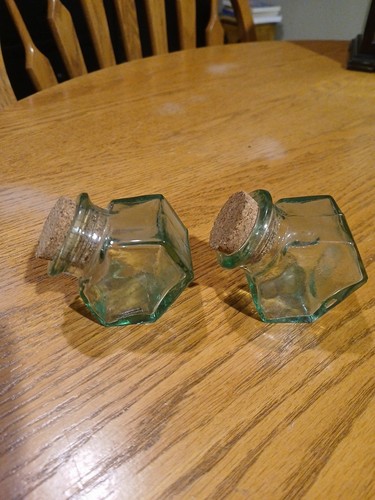 Set vtg green glass - green,